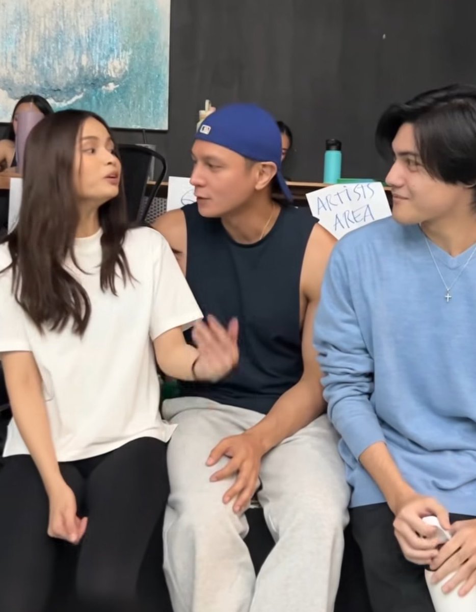 brie_seissss's tweet photo. sorry moo, ganyan talaga mag diskusyon kapag mag asaw— ayy https://t.co/NNwCCR1wna