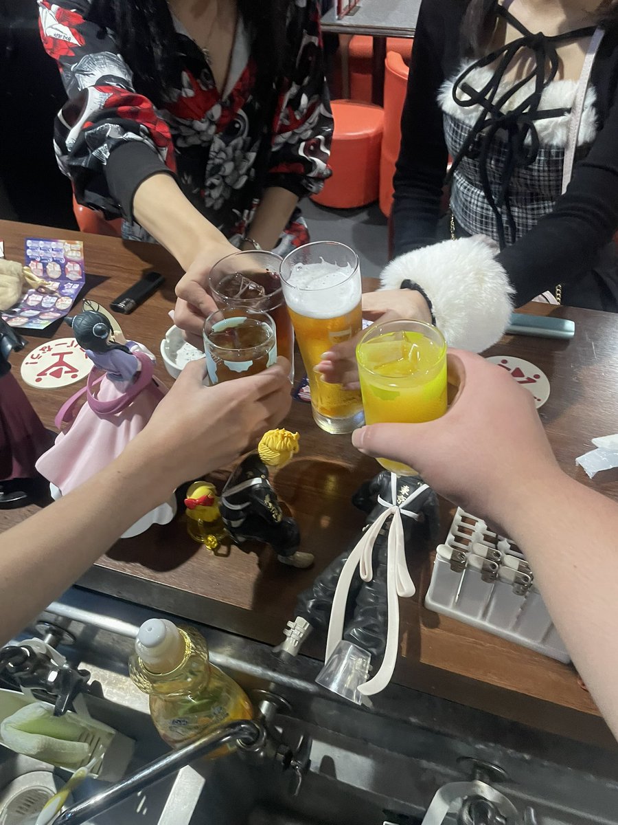 uta_nicobar's tweet photo. 退勤してました、
ドリンクもありがとうございました！！
歌うまが多すぎて耳が幸せでした笑 https://t.co/4ezx820yVn