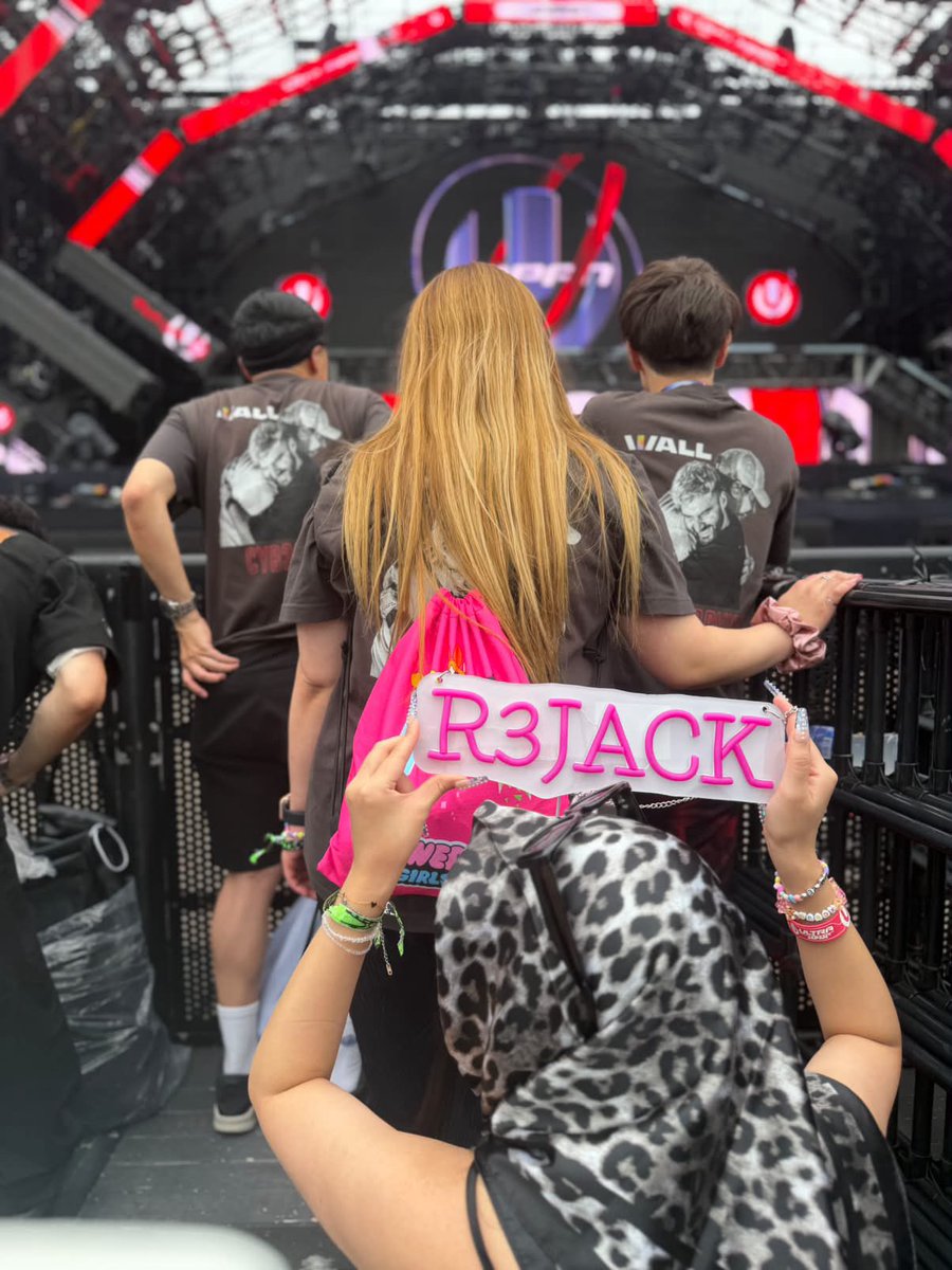R3HABaka_NK's tweet photo. ULTRA JAPAN 2026
全力全開 本気でR3JACK
推しのULTRA JAPAN 初登場で
オープニングから大号泣
日本でR3JACKを見れて本当に幸せでした。
感動と興奮をありがとう!!!
#ultrajapan #ultrajapan2026 #本気で
#r3hab #afrojack #r3jack https://t.co/yovbT7XvUp