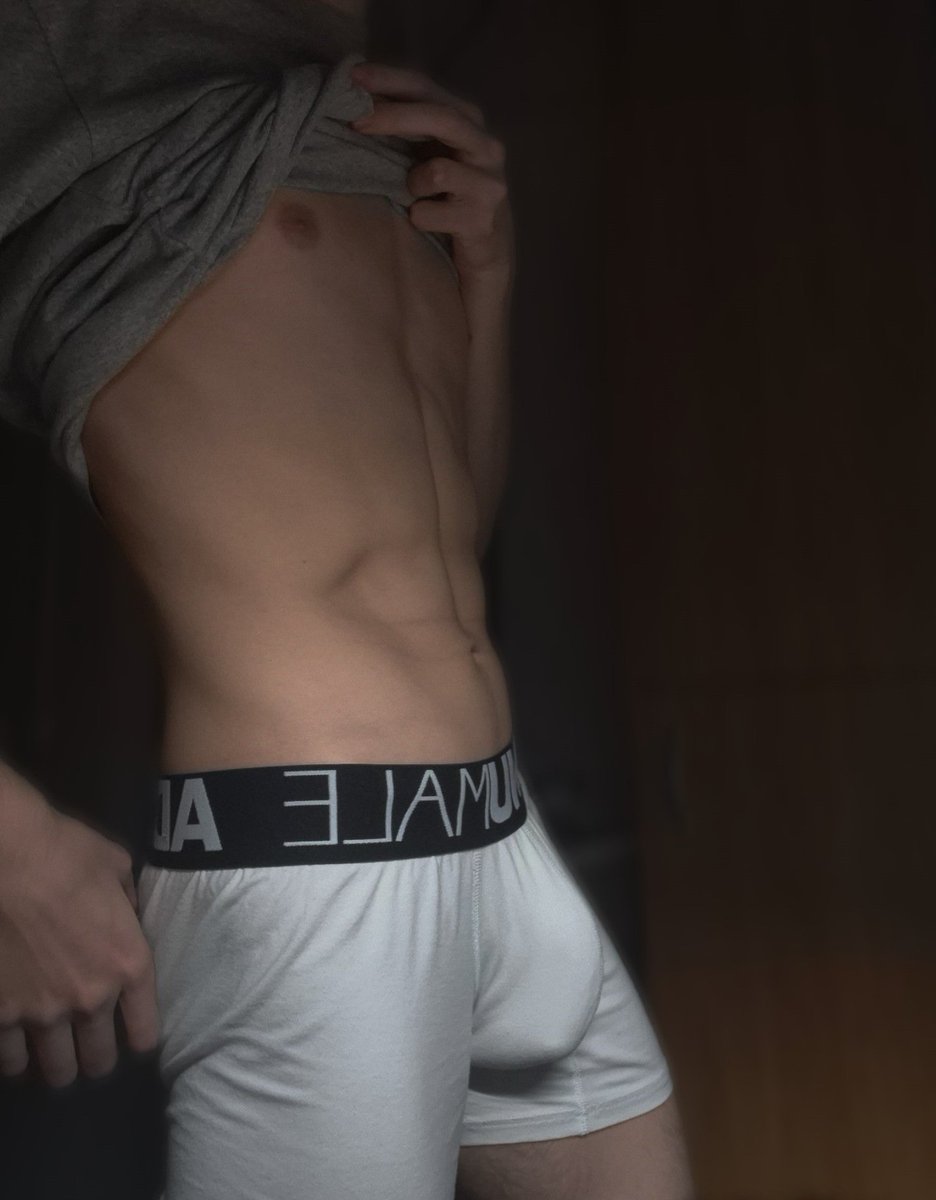 LTwyla2807's tweet photo. Доброго времени суток

#chudai #gay #mlm #twink https://t.co/6fVPMOATBx