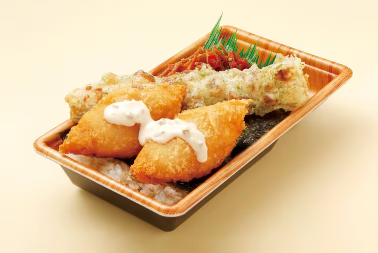 maruhido's tweet photo. ローソン ほだっこ飯（税込297円
オリジン タルタルのり弁当（税込399円
あなたならどっち？ https://t.co/KU7P9MSZ84