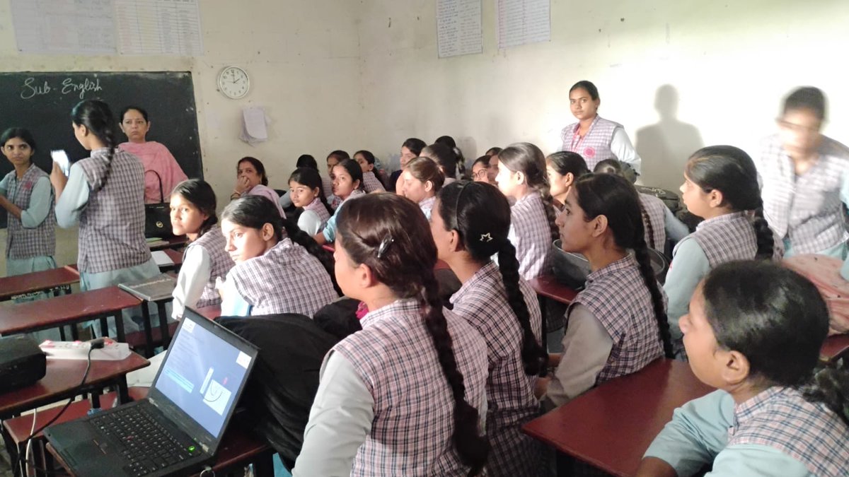 AcicMiet's tweet photo. Workshop/Seminar 21/09/2026 : One day workshop on Fun with Electronics Circuits using arduino to the students of Gurunanak Kanya Inter College, Kankarkhera, Meerut (U.P.)
#acicmiet #atlinnovation #MIET
@AIMtoInnovate @NITIAayog https://t.co/nArASkYFVl