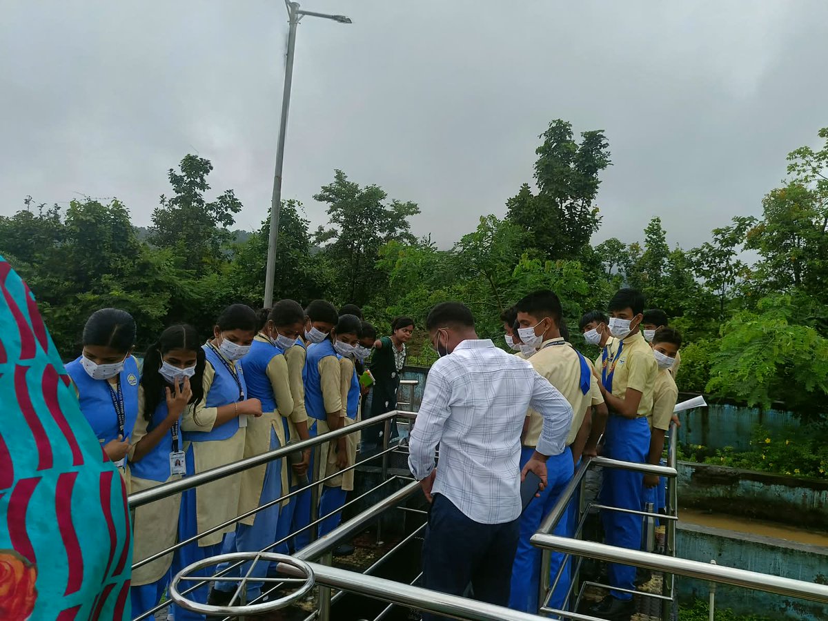 hindol_nac's tweet photo. On occupation of swachh paathsala yuva for swachhata an exposure visit has been conducted for OAV, Hindol school students visited wealth centre and FSTP Hindol NAC, Swachhata Hi Seva 2026 #SHS2026 #swachhataHiSeva2026 @SwachhBharatGiv
@MoHua_India @MoJSDDWS https://t.co/jZcib9kfXf