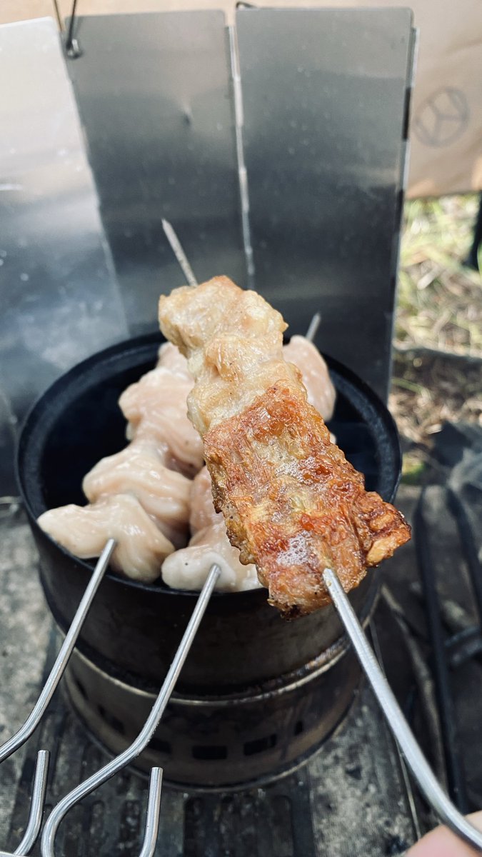 Blue_labo's tweet photo. 牛シマチョウをカリカリにして
砂肝アヒージョからの焼きそばにのっける

今回は豪華になり過ぎた
朝から腹パンだし

#おやじ飯 https://t.co/30TJaSR3nh