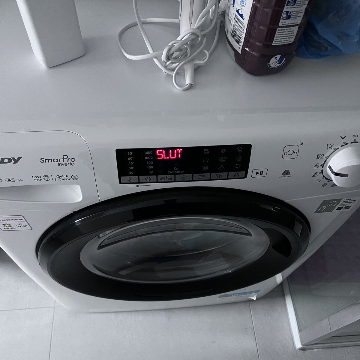__clone's tweet photo. My washing machine didn’t have to do me like that https://t.co/8tSu8G4P6l