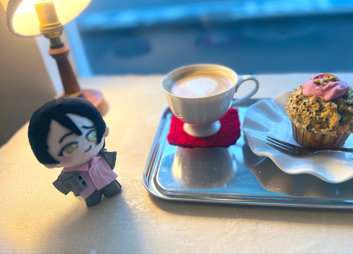 thebee0713's tweet photo. 久々にお気に入りのカフェに来ました
🐝ෆ˚*🌇 https://t.co/M1Dht5XzOR