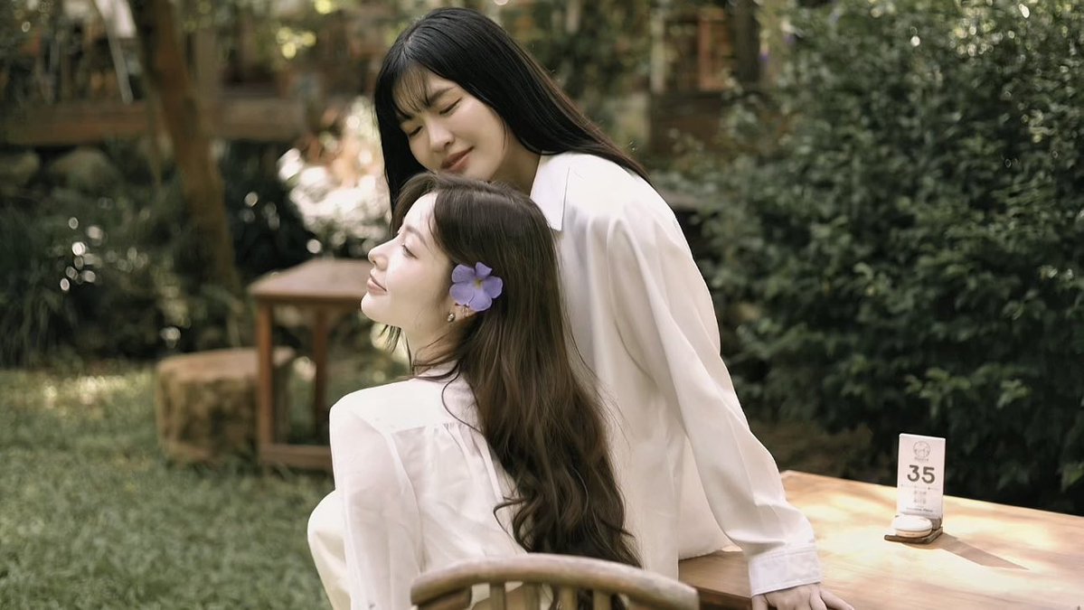 JJanuary23's tweet photo. Myyu &amp; Chanya 

@calledmemyyuk 
@chanyaduval 

Photography : january.xxiii / แจนยูว์
Canon R6ii / Lens 50 mm.

#Myyukhawisara #Chanyaduval #MyChan #Charmers https://t.co/qHGF8uEPF3