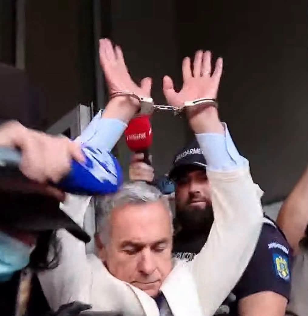 VasilePlinta's tweet photo. ⚡️75% incredere in justitie, evident ca pare un aranjament! #aparente si #aranjament
Ce a dorit sa transmita Nicusor Dan de la NY?
#FreeCalinGeorgescu https://t.co/wYW9Ig318P