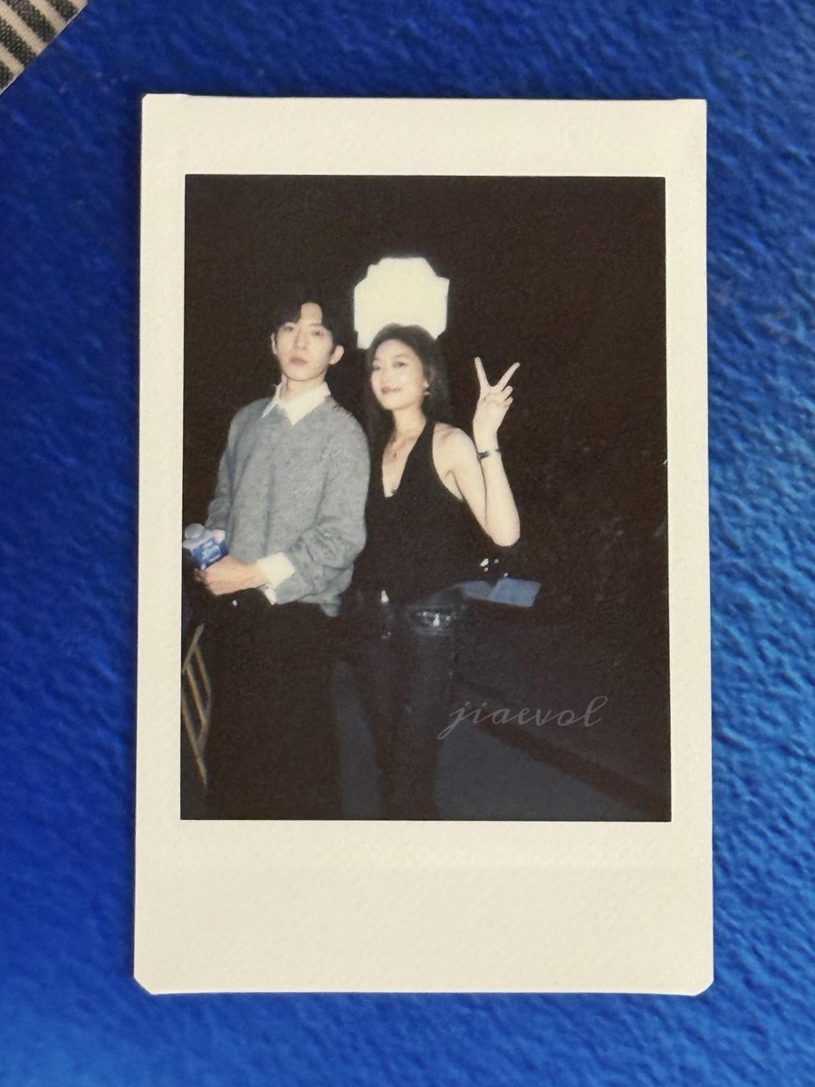 lukeluan_'s tweet photo. some last pieces to keep… little memories i know i’ll come back to #TheEarlySpring 🤍 https://t.co/ifDt1wTM7a