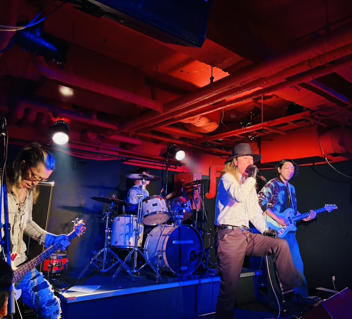 BillyPunkRocker's tweet photo. 昨日は
Thanks サトシ
Thanks  ボラギメンバー
Thanks  KING COBRA
Thanks  ﾏｰｷｰ ﾋｻﾐﾂ ｶｯｷｰ
Thanks  ｵｰﾃﾞｨｴﾝｽのみんな

楽しい1日を、過ごせたよ◎ https://t.co/V2VSm2mXjW