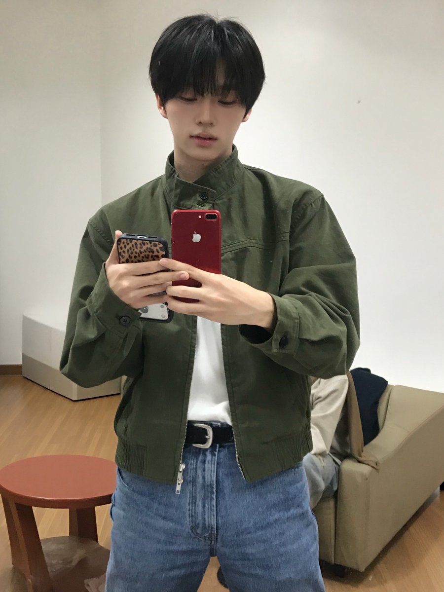 VAYONN_inkode's tweet photo. [#JINYU]

나 없는 밤에는 뭐 하고 있어?

#JINYU #진위
#VAYONN #베이온 https://t.co/ydQML4raCl