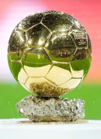 theMadridZone's tweet photo. 🚨 Kylian Mbappé hopes to dedicate the Ballon d’Or to the African continent:

“I’ve always had an upbringing steeped in African culture, even though I was born in France and did everything in France.

I have never cut ties with my roots, my origins. It’s part of the values instilled in you.

I went back to Cameroon not long ago. I used to go there when I was little, and I had an amazing time.

Every time I go to Africa, I’m always welcomed so warmly. I feel the love from the people. […]

A message for the African voters for the Ballon d’Or?

First off, I want to thank them for the support over all these years. I’ve always felt so loved every time I’ve set foot on the African continent.

I think that, having African origins, it’s always a pleasure when people associate me with the Ballon d’Or.

I thank them for everything, and I hope to be able to walk away with the Ballon d’Or and, in one way or another, dedicate it to them too.”

@RFI