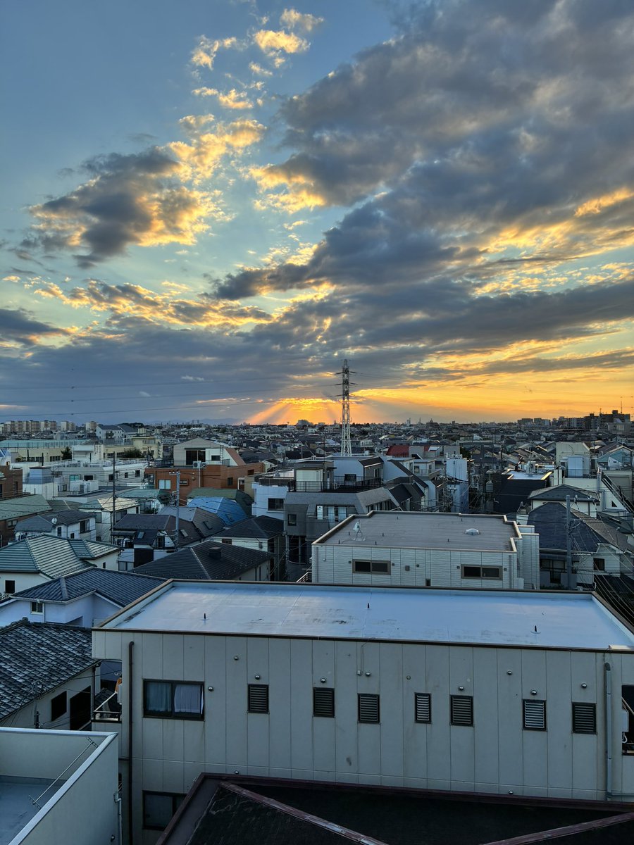 Alpha________'s tweet photo. 神々しい https://t.co/xHb3tyIafK