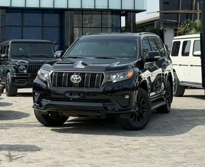 dandgautosabj's tweet photo. Direct Belgium Armoured🛡2021 prado V6
Brand:Toyota
Price:#136M💰
Custom Duty:✅
Nationwide Delivery:✔
Whatsapp/call:08075158161
#abuja #viral #trending #exploremore #lagos #naijacommunity #abujatwittercommunity #foryou https://t.co/UPOLWGYqhc