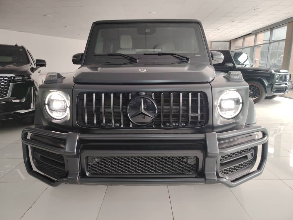 dandgautosabj's tweet photo. Brand new level B6 Armouredπ‘οΈ2024
G63 ///AMG V8 bi-turbo fullest option
Brand:Mercedes Benz
Price:#900Mπ° (5 units)
Custom Duty:β
Nationwide Delivery:β
Whatsapp/call:08075158161
#abuja #viral #trending #exploremore #lagos #naijacommunity #abujatwittercommunity #foryou https://t.co/JKvKn5scNf