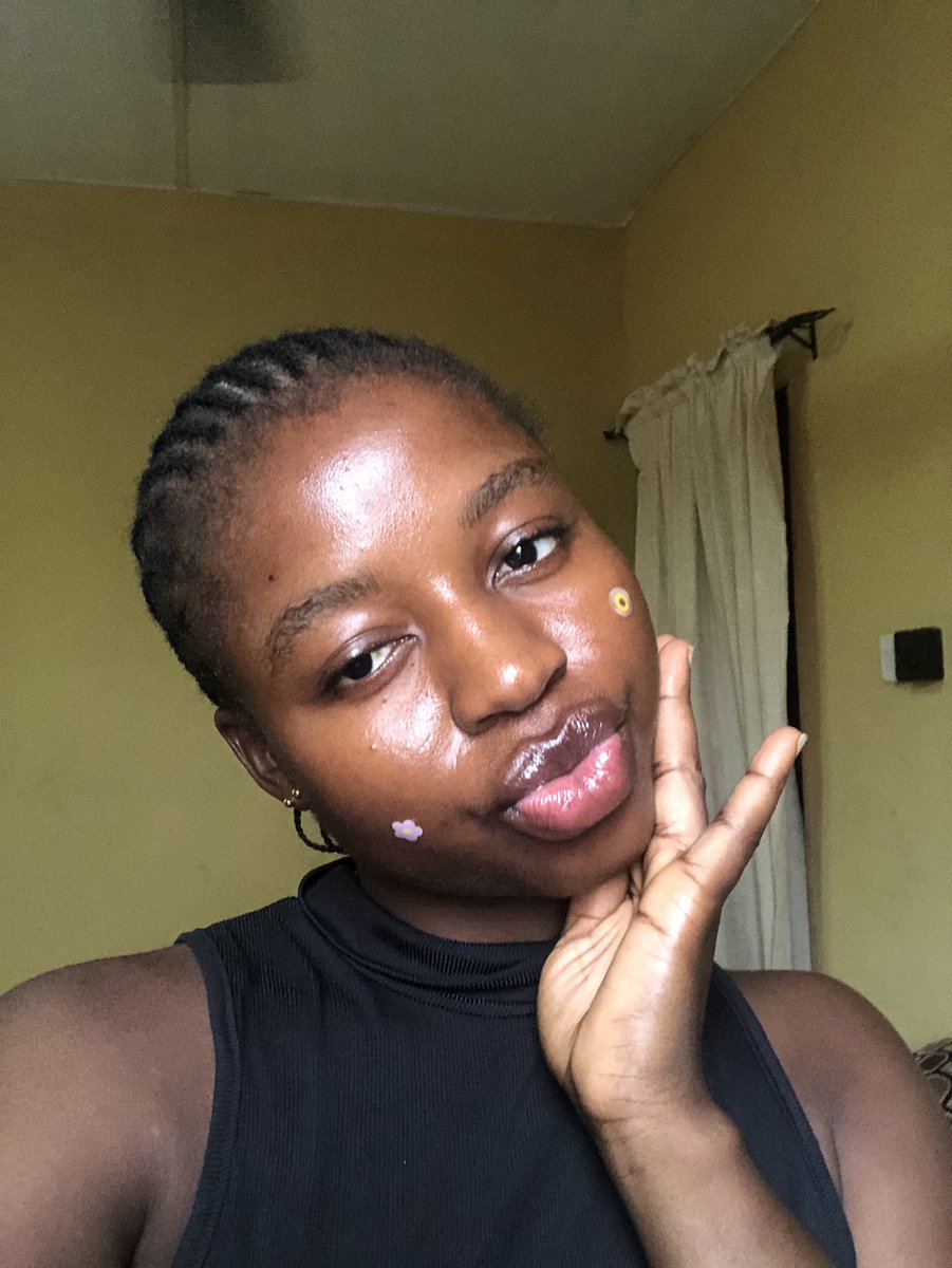 Perpexual001's tweet photo. I woke up looking this cute and you https://t.co/QIWOgLfRnO