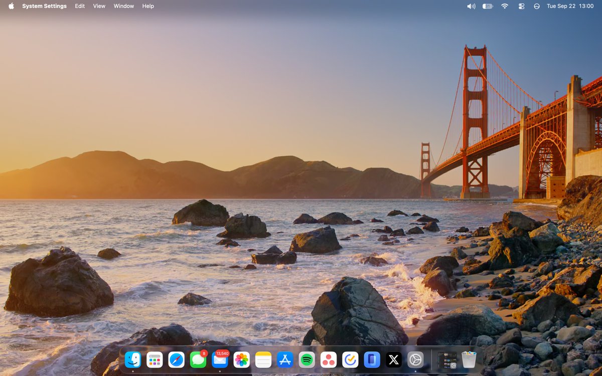 itsdurreadan's tweet photo. I wish iOS wallpapers were as good as macOS wallpapers. 

macOS has literally the best desktop wallpapers; tons of  live aerial shots. Each one breathtaking. 

While iOS has... some cheap graphics you can get from Fiverr for $5. https://t.co/Cq6DsAFR5t
