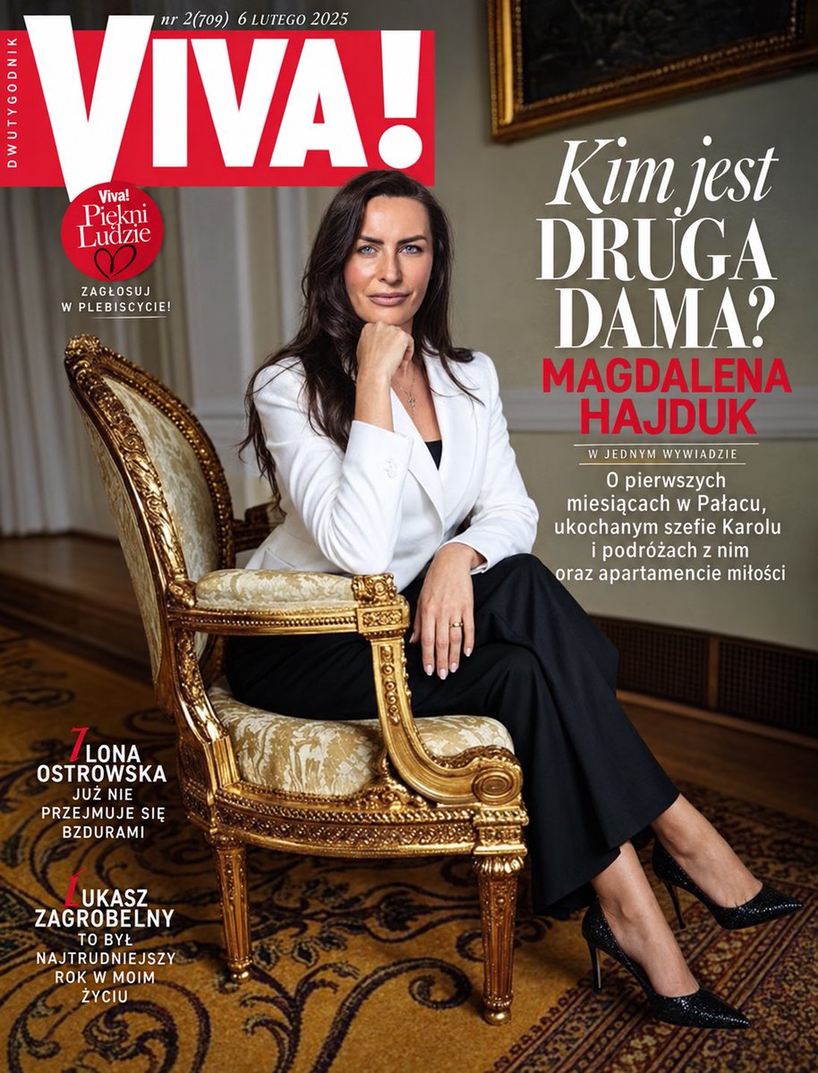 obserwatorXXXX's tweet photo. Jest już najnowsze wydanie magazynu „Viva!”, a w nim obszerny materiał o Drugiej Damie RP, jej wieloletniej relacji z Rezydentem RP i ukochanym szefie oraz świętych wynikach sprzedaży pakietów dostępu do Rezydenta RP.  

Dzięki Karolowi Nawrockiemu po raz pierwszy w historii RP mamy nie tylko wspaniałą Pierwszą Damę, ale także Drugą. Kto wie, czy Rezydent - znany ze swojej zaradności - nie ujawni nam wkrótce także Trzeciej Damy, a potem kolejnych.

Udostępniajcie! Warto promować talenty