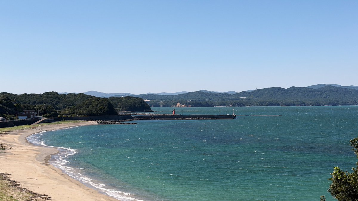 uriyama166's tweet photo. これがわたしの思う「海」なんですよ https://t.co/5lFAZgFKtG