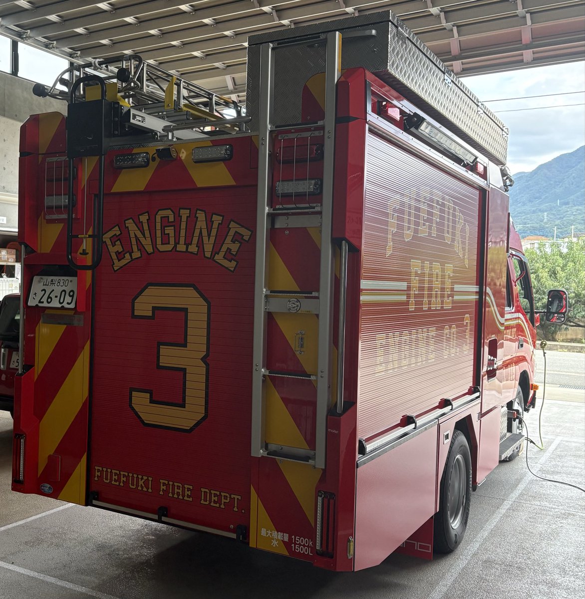 kfd448's tweet photo. 笛吹市消防署 東部出張所

ポンプ車　

９月中旬より運用開始した長野ポンプ艤装1500L水槽付きの小型タンク車

この車両の導入に伴い旧P3が本署へ配置替えされP5に、本署配備の現笛吹P5が退役へ https://t.co/XyajImVQiA