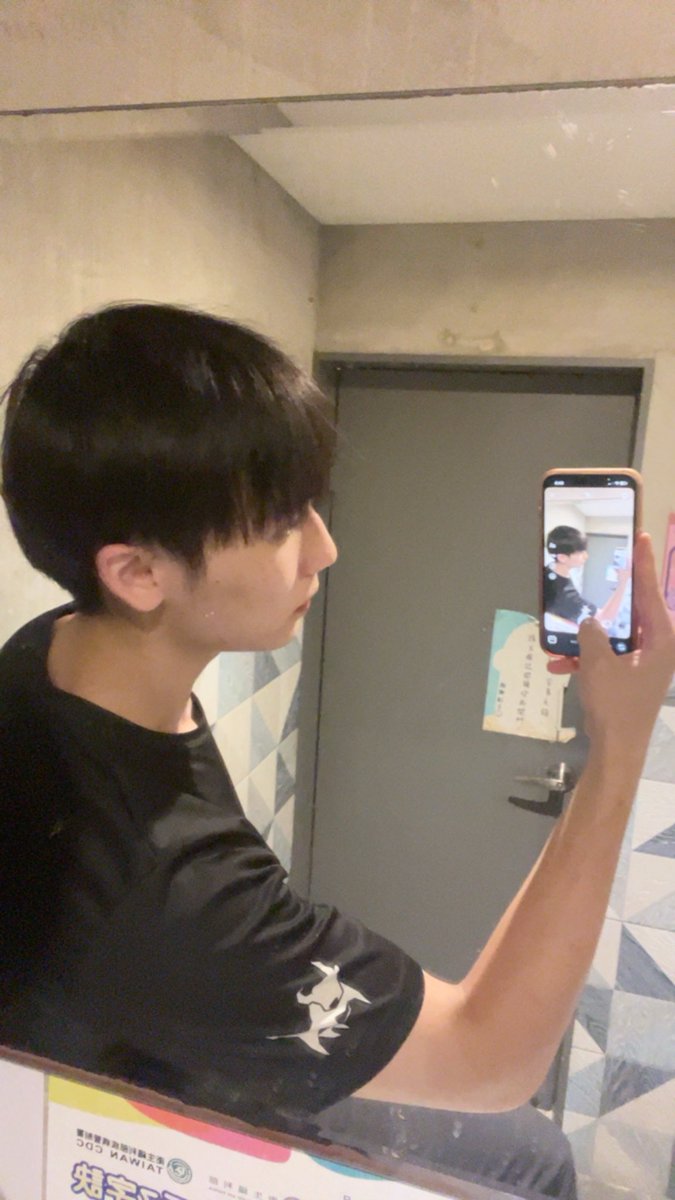 rwgzkn's tweet photo. 嗨 https://t.co/DesEqo5SlJ