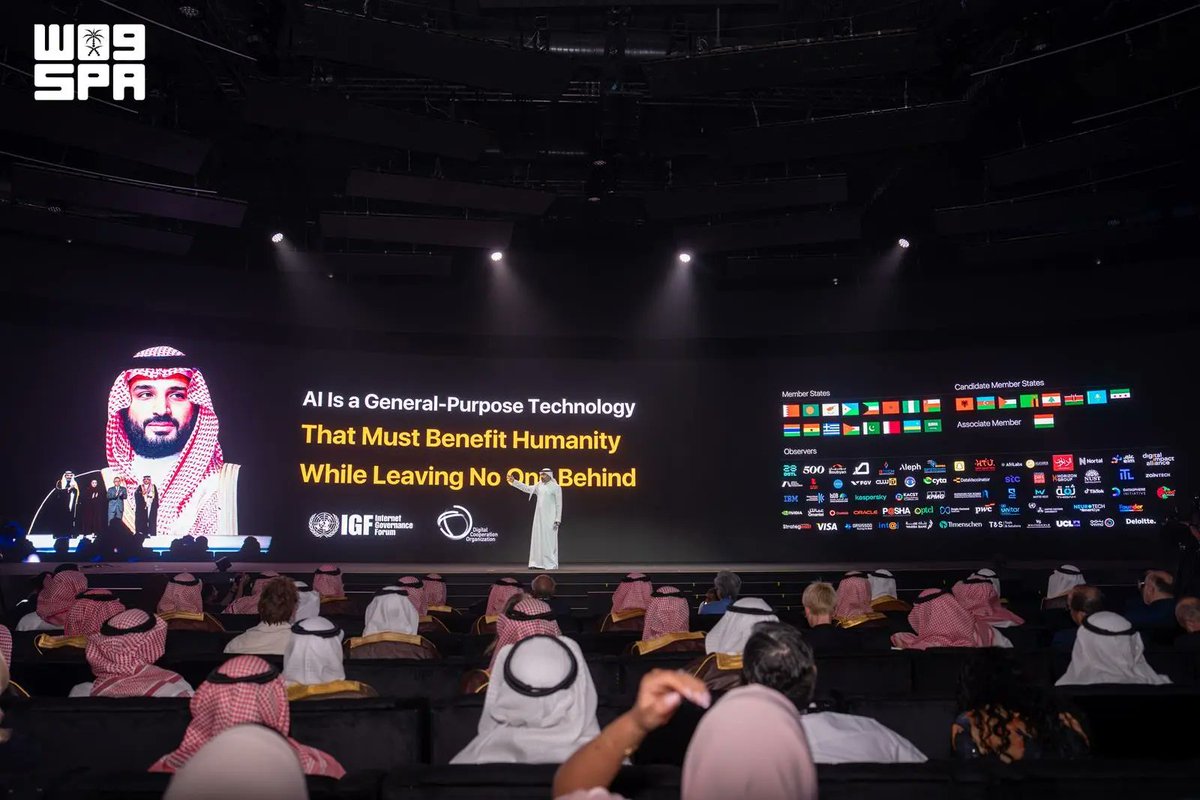 SPAregions's tweet photo. #اليوم_الوطني_السعودي يرسخ معاني الفخر والانتماء، إذ يعيش المواطن والمقيم والزائر على أرض المملكة نهضة شاملة تتجلى في جودة الحياة، ومشاريع البنية التحتية، وتعزيز المكانة الدولية للمملكة.
#عزنا_بطبعنا |#واس https://t.co/imKTg703H2