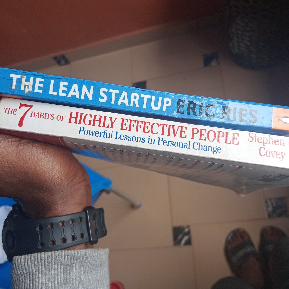 ForChrist999's tweet photo. It took me a while but i think i now have that habit of reading every morning before i begin my day.

PS: Building a new habit is hard so there were days i only read for 5mins and I'm out. https://t.co/o02KkGk70U