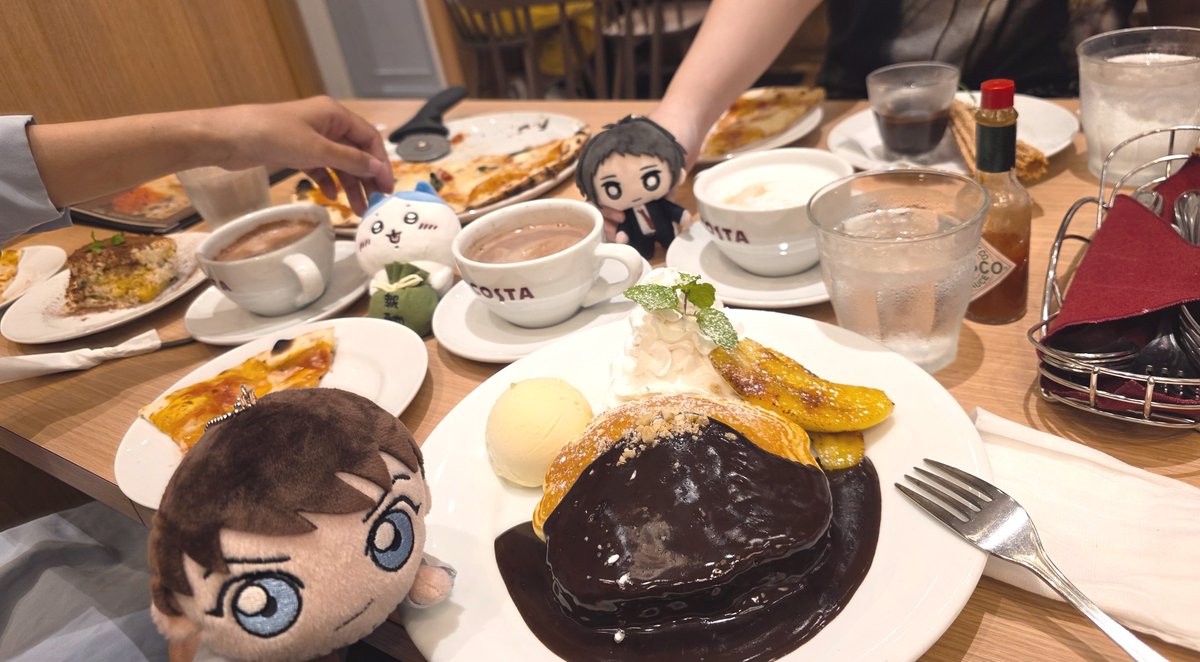 haduki_spr's tweet photo. ピザとパンケーキだよ…☺️ https://t.co/89kxfSybyS
