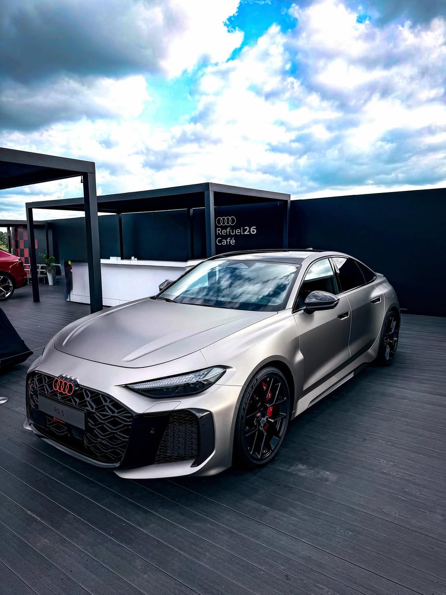 RPMvisualss's tweet photo. Audi RS 5 https://t.co/4xwynwFvD8