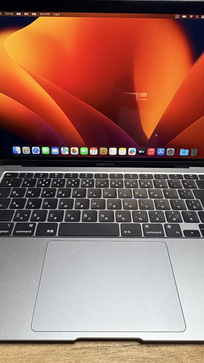 kojima_workroom's tweet photo. ビフォー写真撮るの忘れたけど、画面割れの MacBook Air M1をDIY修理しました。

中々難しい場面もあったけど、中々良いね。
環境整えてキャリブレーションしとこ。 https://t.co/Y1gNfMB93A