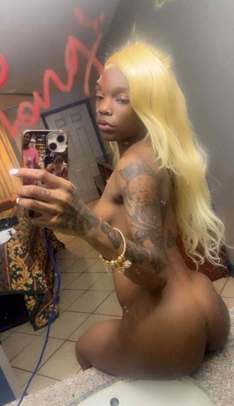 prettykatStalli's tweet photo. Pretty slutty lookin like sum candy 🍭 💦Super bhad n petite 😘meetups &amp; ft  (901)2309016📞 https://t.co/EuUrtcGD3F