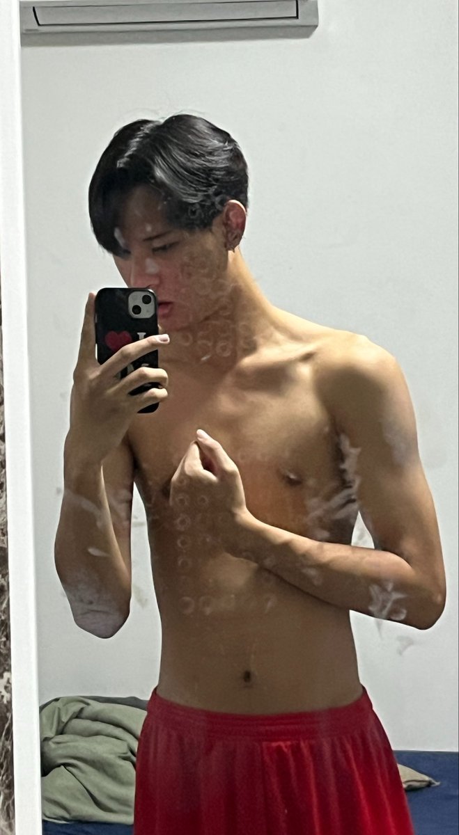 Nathaniel_x0's tweet photo. อ้วงๆ🐷 #มมส https://t.co/WDIR3ONz00
