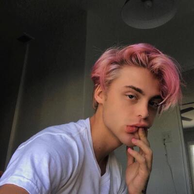 Andrey27744348's tweet photo. 🌸 🍬 🌸 if you re tired, rest. not quit. https://t.co/xKYkykvU1C
