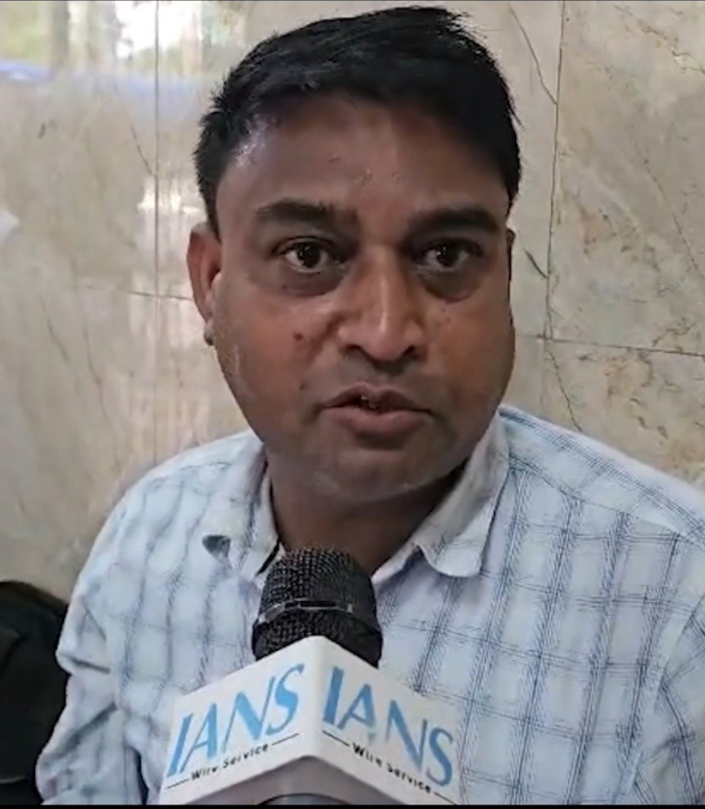 ambedkariteIND's tweet photo. #IITBombay Sahil Wakode’s father, Ravindra Wakode, said: “My son was tortured by theand subjected to caste-based discrimination, which drove him to suicide. I want justice for my son.” https://t.co/JJN34mTAXx
