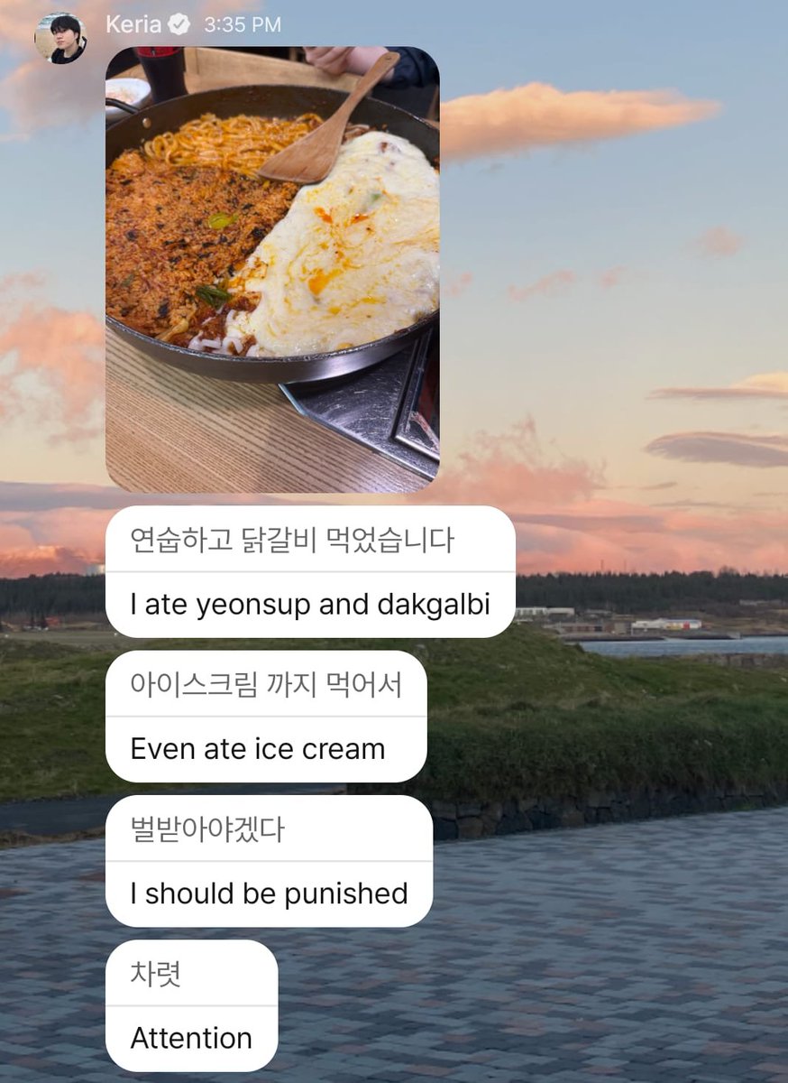 IraRodame's tweet photo. Keria on Pop🤍Minseok-ie ate spicy stir-fried chicken plus ice cream on top of that after practice, i think he felt guilty 🤣 but it's ok Minseok-ah eat a lot and be happy 🤗 #Keria #T1 https://t.co/5412evEp0l