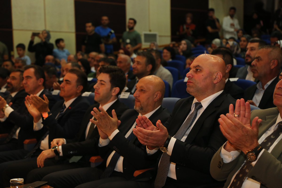 EnginGunceoglu's tweet photo. İlköğretim Haftası kapsamında düzenlenen kutlama programına katıldık.

Yeni eğitim-öğretim yılının öğrencilerimiz ve öğretmenlerimiz başta olmak üzere tüm eğitim camiamıza hayırlı olmasını diliyorum.

Geleceğimizin teminatı çocuklarımıza başarılarla dolu bir eğitim yılı diliyorum. 📚