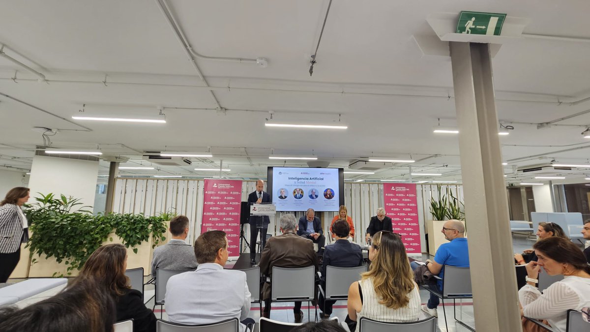 MutuaFM's tweet photo. Asistimos a la mesa redonda: Inteligencia Artificial y Salud Mental donde se presenta el «Mapa de Inteligencia Artificial y Salud Mental» @GFWF_
@universidadcjc @AFFORPrevencion  @canteraleonardo https://t.co/tmfuMfeuoN