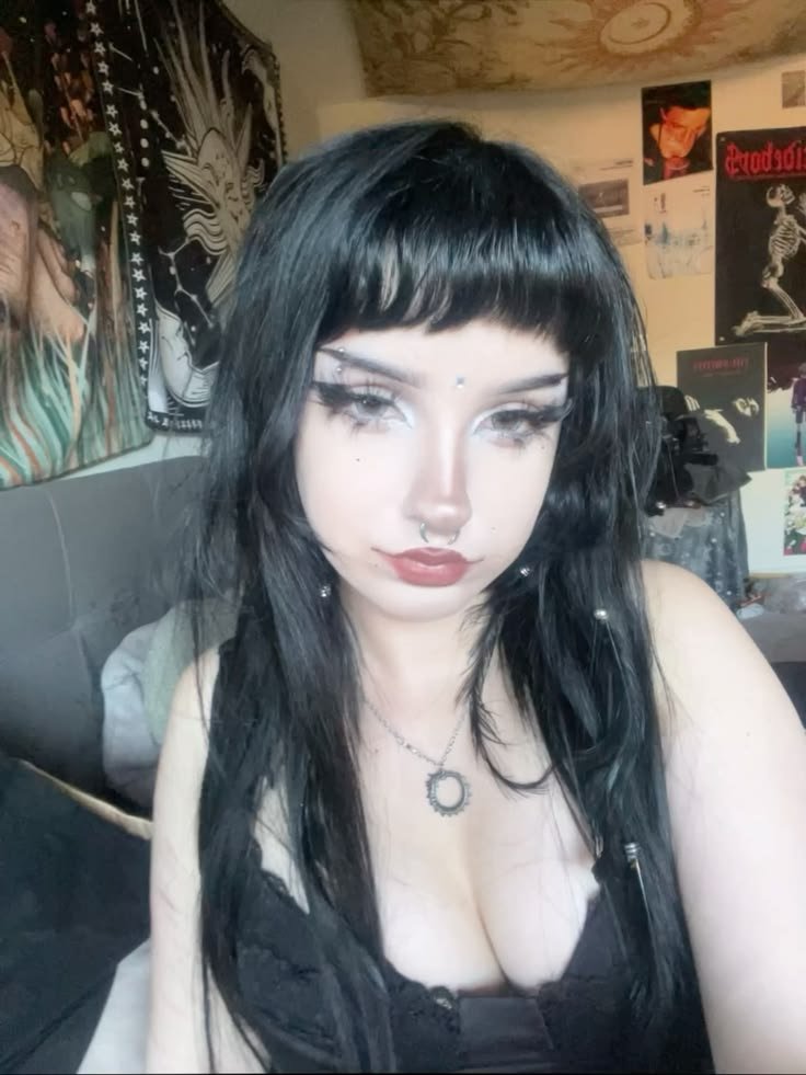 queenbellaxo2's tweet photo. i wish someone would gift me lingerie on my throne so i could take pretty pics for them in it ☹️

#Findom #Femdom #HumanATM #Paypig #Relapse #Wallet #Drain #Feet #Domme #Bratty #WhaleSub #MoneySlave #Lingerie #Throne https://t.co/qWQde96Q5e