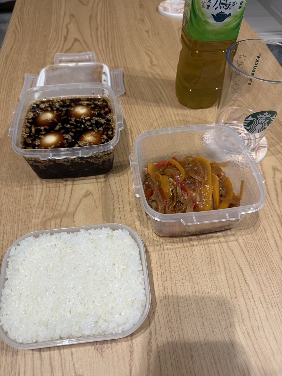 nasubi_hanabi's tweet photo. 本日の茶色すぎる男の晩メッシ https://t.co/naZLxWj2t0