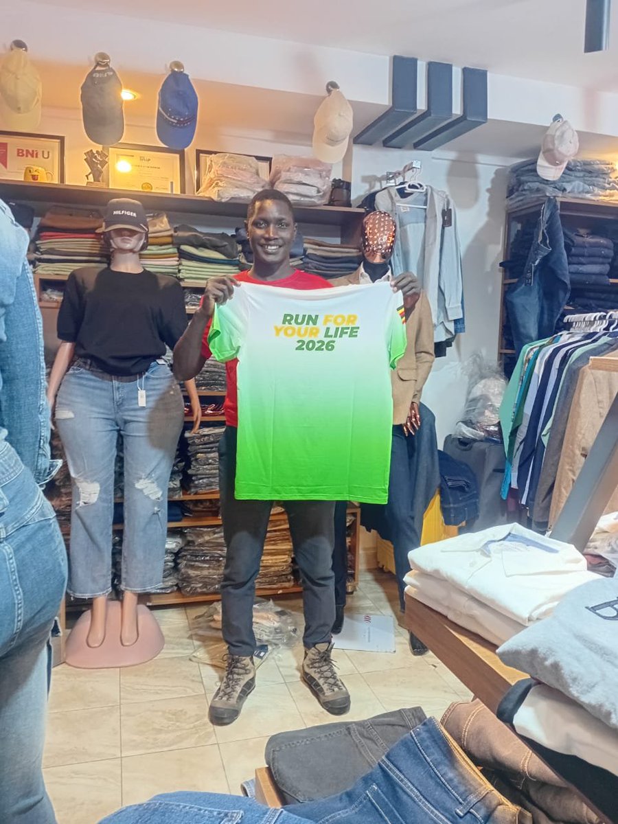 RonacoVeli911's tweet photo. Goodmorning Folks,Get ready for #Matooke C2C marathon this https://t.co/EsG19o9pZA's on 9th October 2026.Register now.Kit collection points are short- listed below."Run for your life"
Am ready again for 42km.Explore 🇺🇬.from Kampala to entebbe.
Happy independence day in advance https://t.co/8QbWxdz6VE
