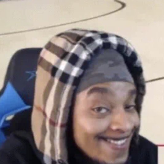 25Xwarrior's tweet photo. Sooo are we getting a desktop stream tonight? https://t.co/YHBRJKmWWt