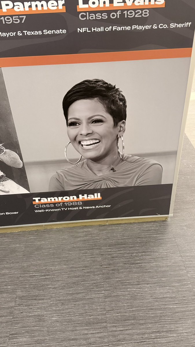 rickhall323's tweet photo. Playing a game at my sisterโs high school and itโs nice to see her on the wall @TamronHallShow yall check out her show #proudbrother https://t.co/PemsXfqmQS