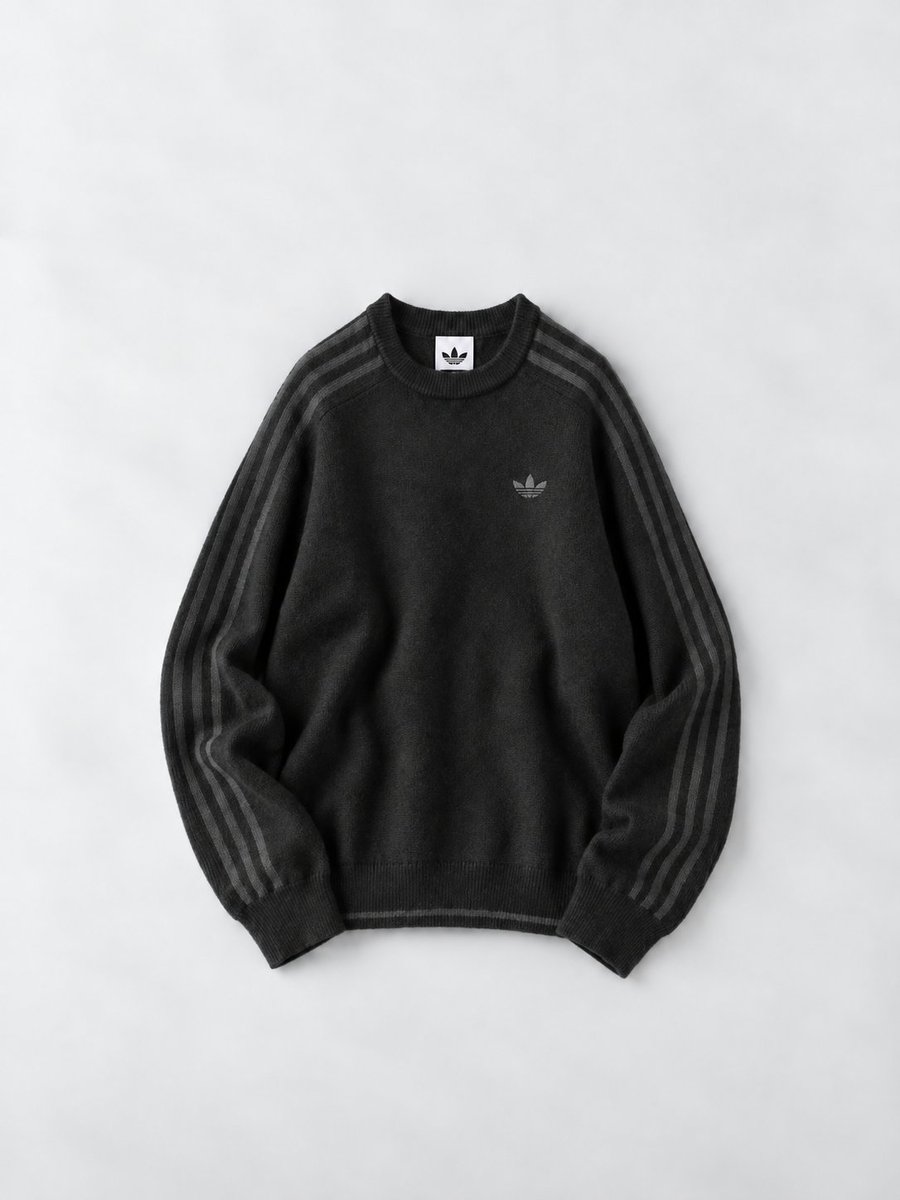 styling_tinder's tweet photo. adidas、ニットの配色センスが良すぎる https://t.co/aldWpHzRDo