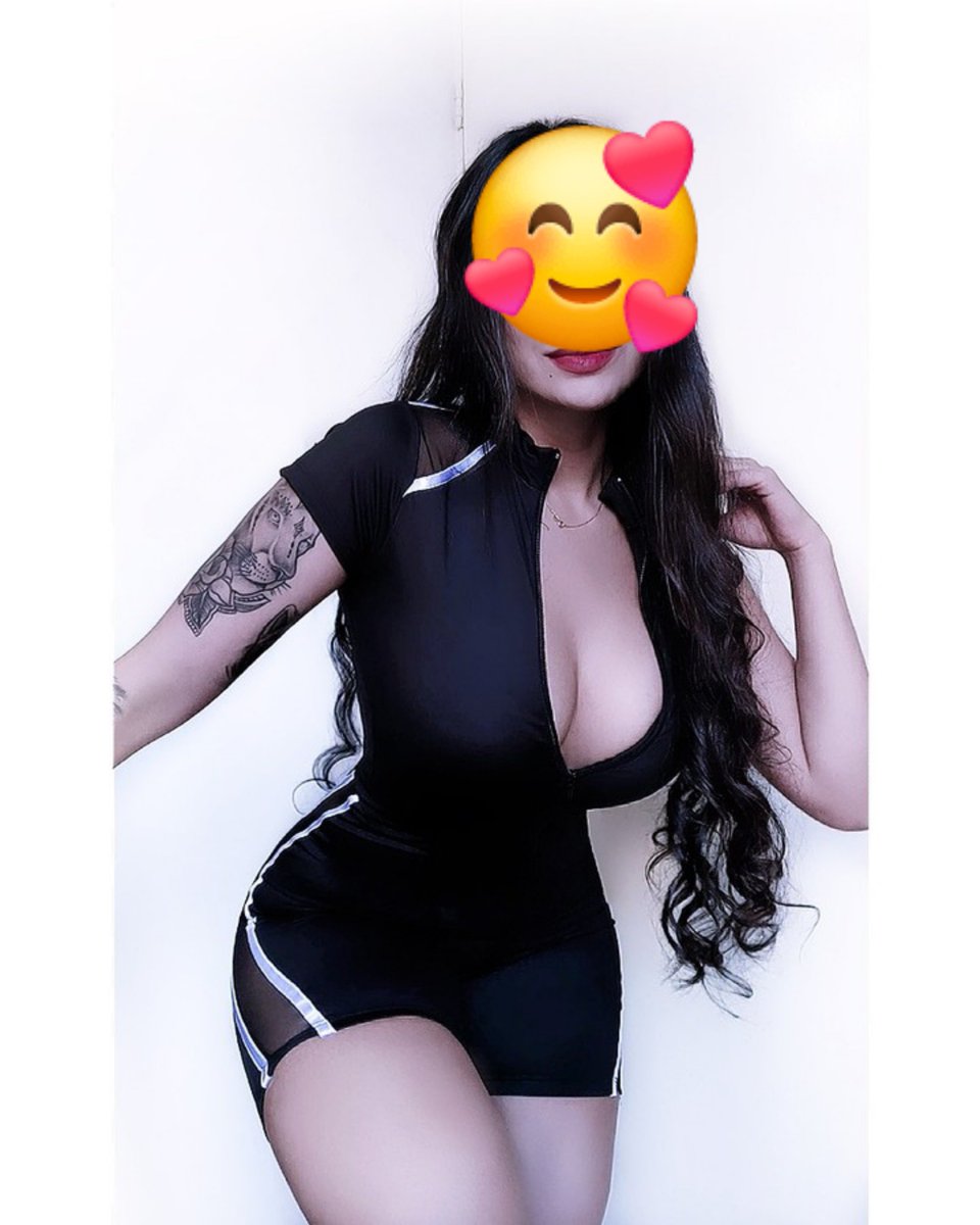 liat234's tweet photo. Si quieres soy tu jugu3tit0 https://t.co/6c5RPv7B93