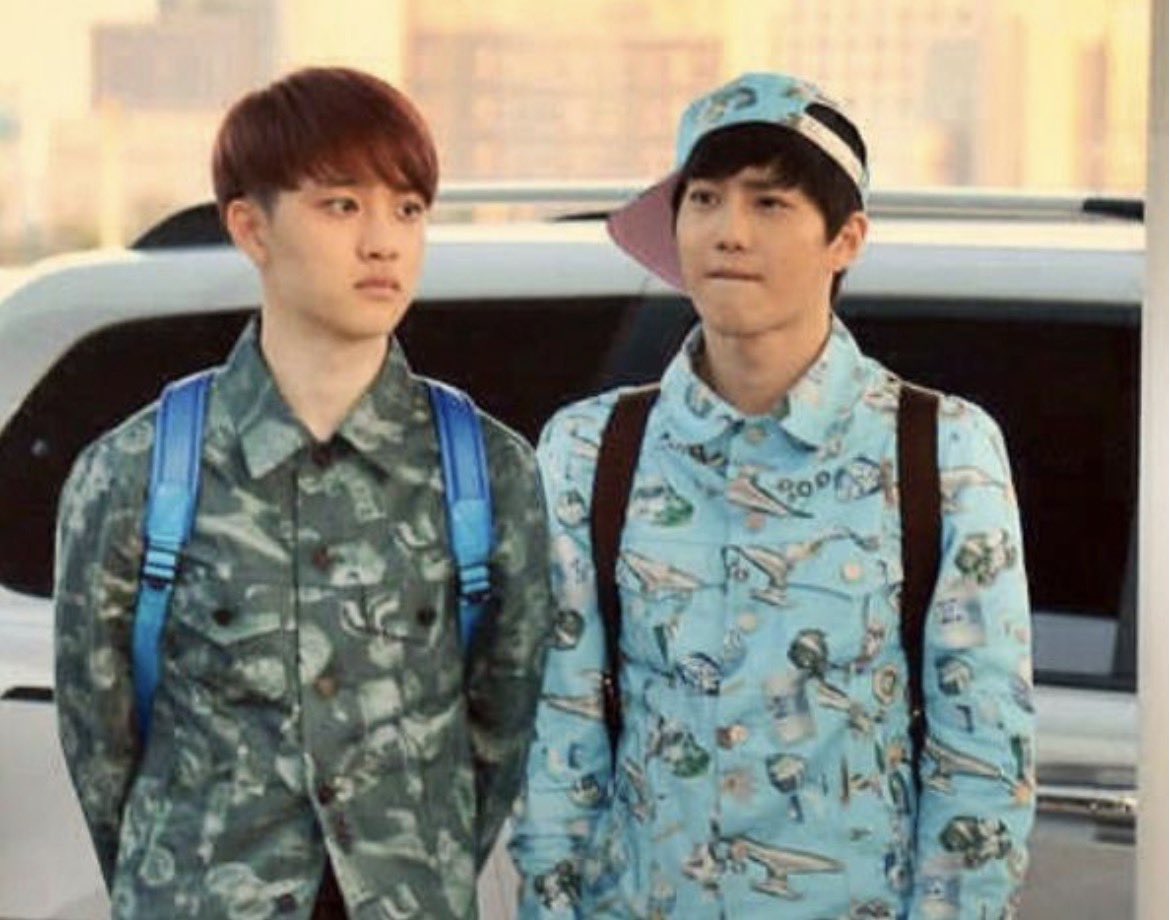 doughmyeon's tweet photo. they used to be on some overly gay shit #bringitback https://t.co/714fAePQeD