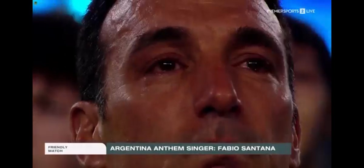 Timzy000's tweet photo. @TouchlineX Lionel weeping for Messi!😣 https://t.co/69kbrDjMSB