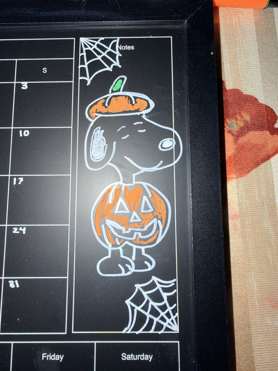 fawnimon's tweet photo. esnoopy  is  on  my  calendar https://t.co/dUjRExAk1K