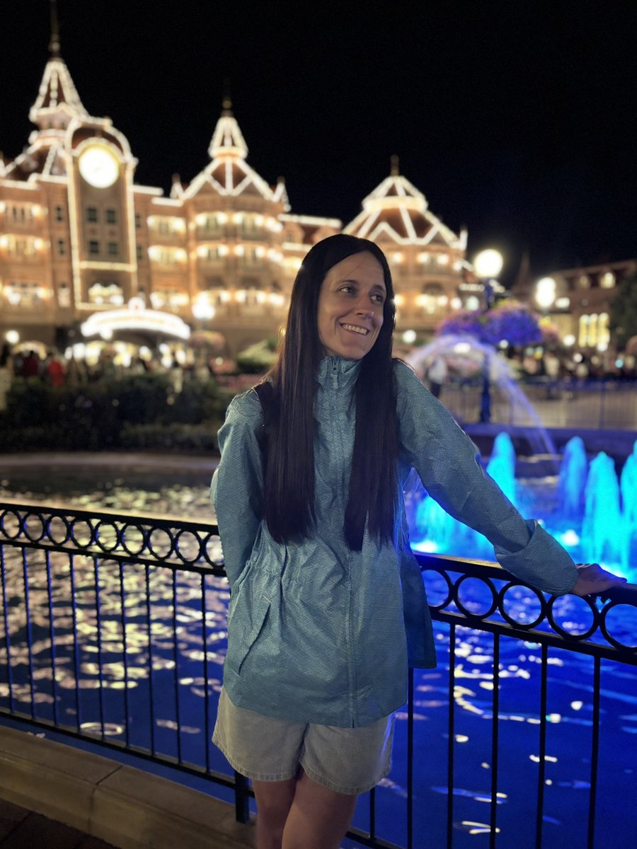 Ale7ale's tweet photo. You have it
In your heart, it's timeless like a classic
Everywhere it's begging you to catch it✨ https://t.co/IutnzOcWJp