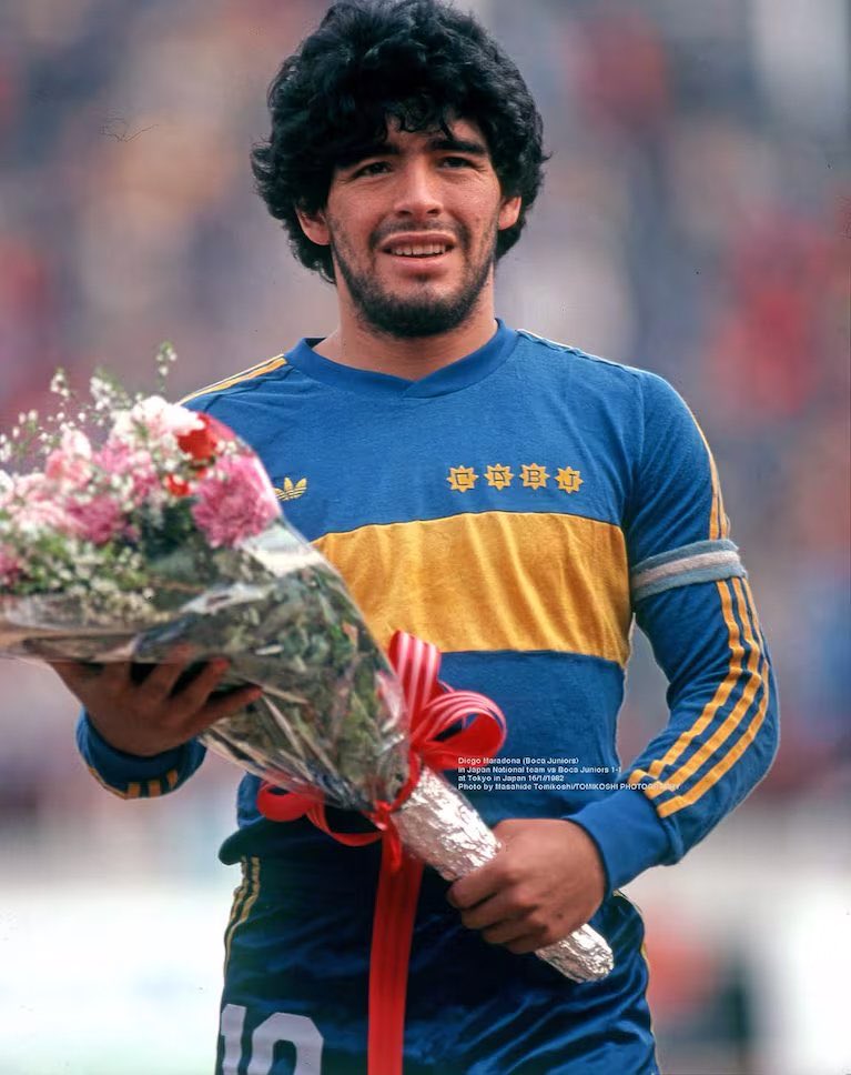 CABJRR_'s tweet photo. Nunca van a sentir lo que es que el mejor del mundo sea uno de los tuyos. Hay que agarrarse de un “perdon” en un gol, o una sonrisa en una foto. Son minúsculos.. https://t.co/XFUY1QzJ9w