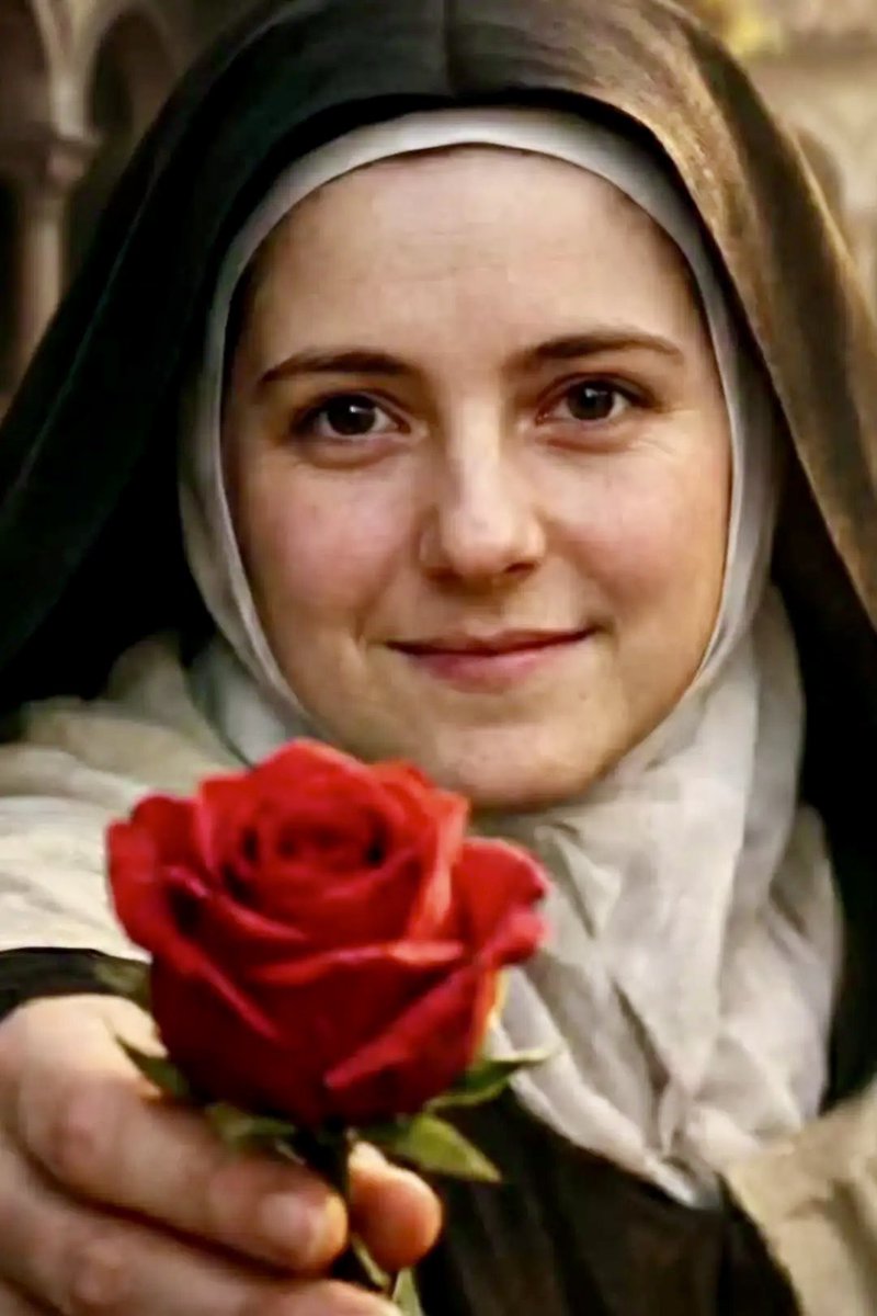 short_loui70326's tweet photo. 🌹”The Rosary is a long chain that links heaven and earth.
One end of it is in our hands and the other end is in the hands of the holy Virgin" 🌹 ~ 
Saint Thérèse of Lisieux https://t.co/aer0XtmE8a